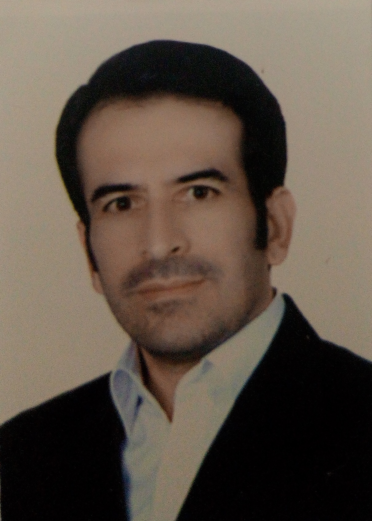  بهمن روائی